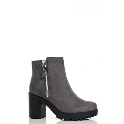 Quiz Grey Chunky Heel Ankle Boots